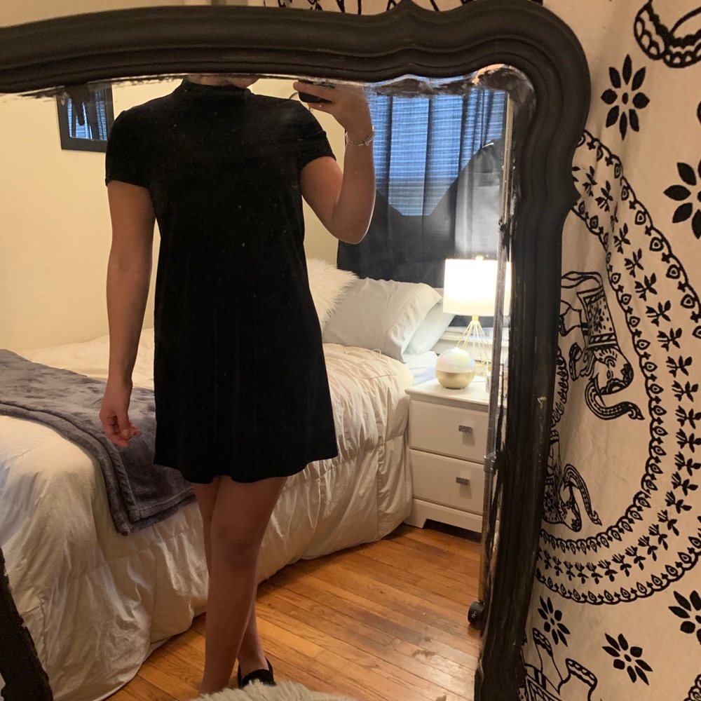 VINTAGE black turtle neck velvet dress - Picture 1 of 5
